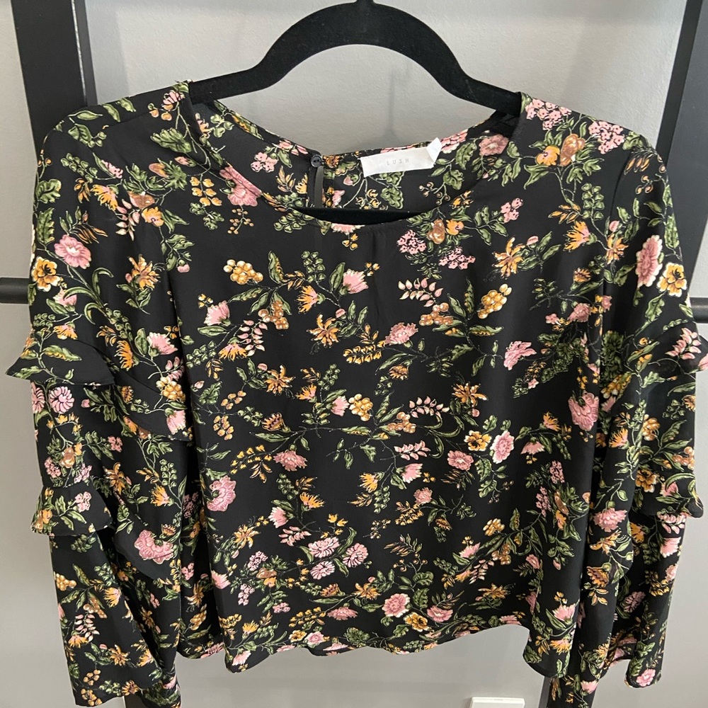 Lush Ruffle Bell Sleeve Blouse - Picture 6 of 8